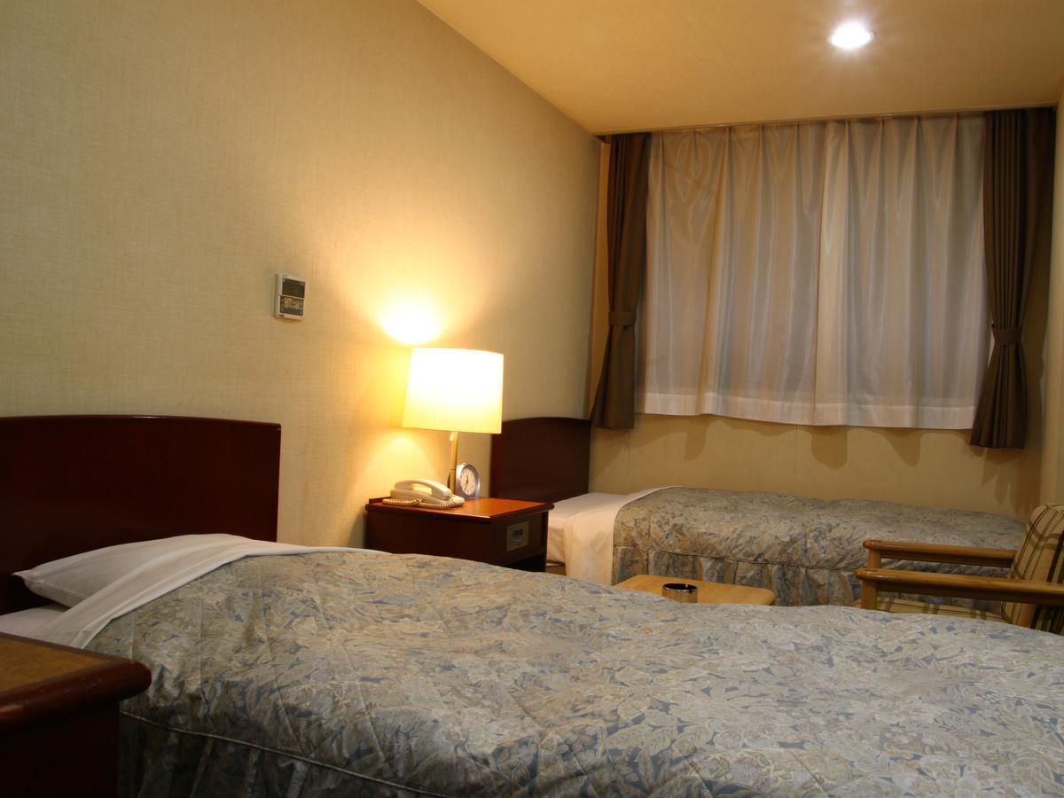 Business Hotel Serikawa Хиконе Экстерьер фото